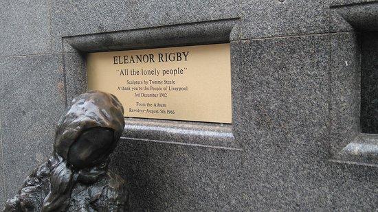 Eleanor Rigby Statue